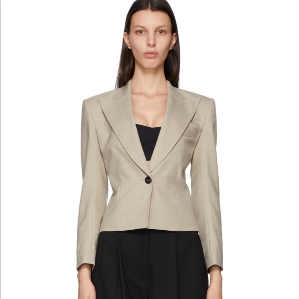 Low Classic Beige Wool Short Blazer Small